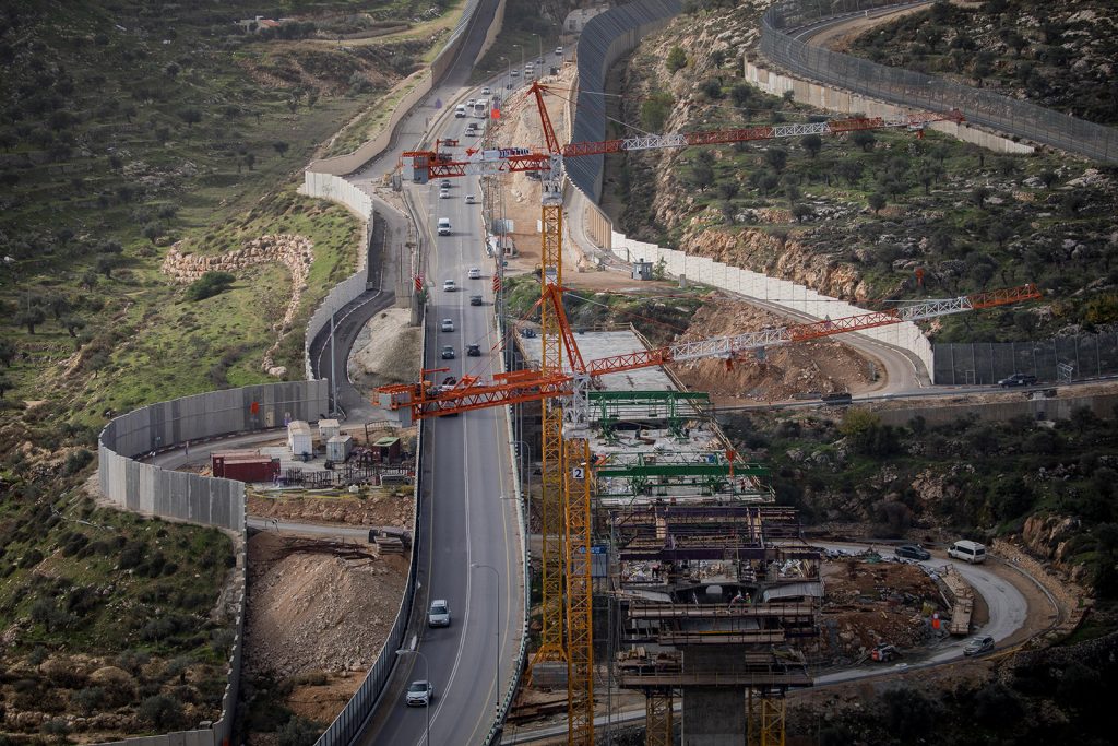 Role of architecture and urban form in the Israel-Palestine Dispute ...